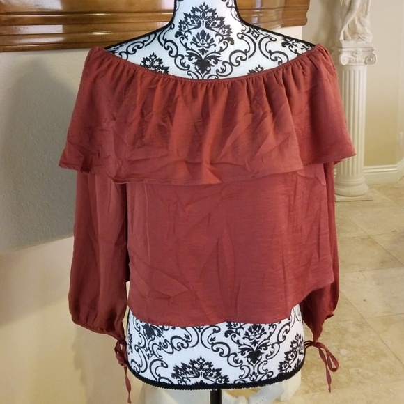 Honey Punch Tops - 🧡HONEY PUNCH PEASANT TOP 🧡